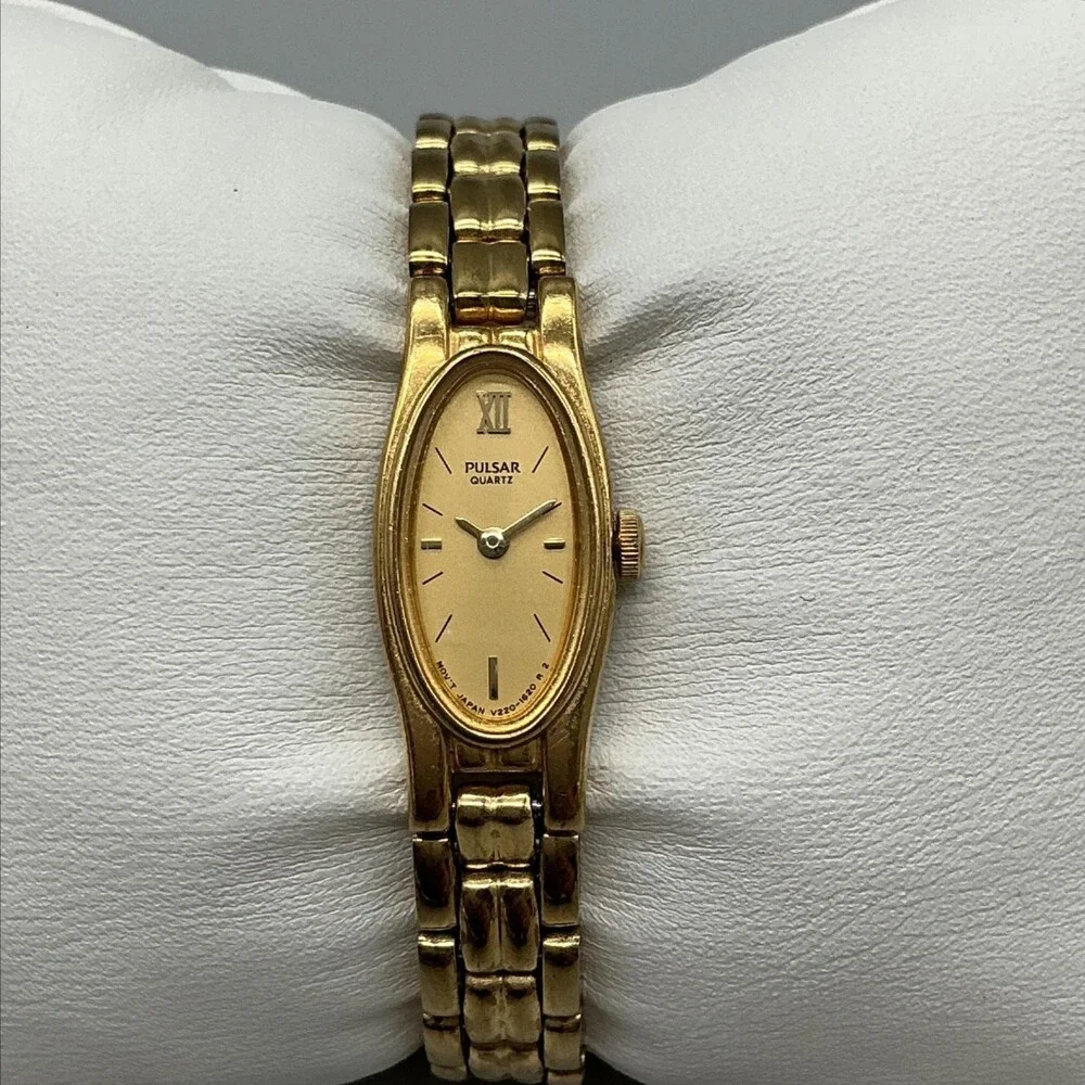 Vintage Pulsar Womens Watch 11mm Oval Dial Gold Tone V220-6190 New Battery 5